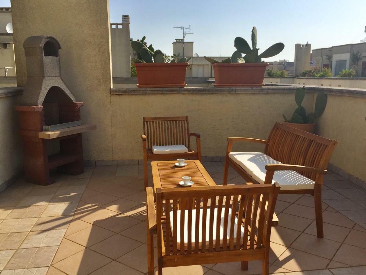 Apartamento Attico Rudiae Lecce Exterior foto